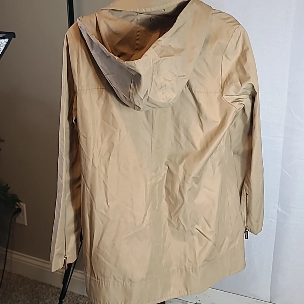 Women’s Micheal kors taupe jacket Lightweight Size Med - Picture 5 of 6